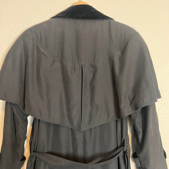 Black Long Trench Coat with Removable Wool Liner & Velvet Collar - Picture 3 of 12